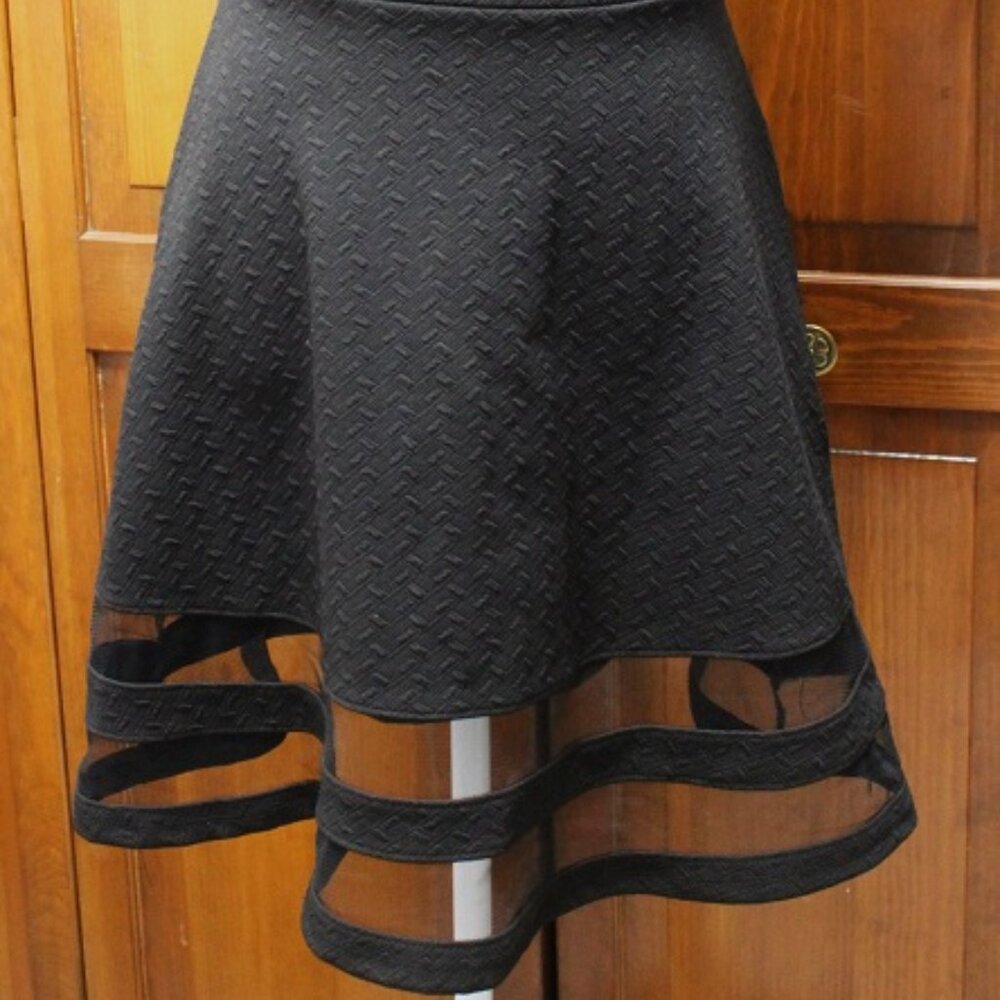 Dress - Picture 2 of 6